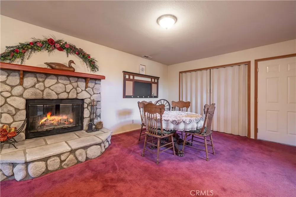 444 Elysian Big Bear City, CA 92314