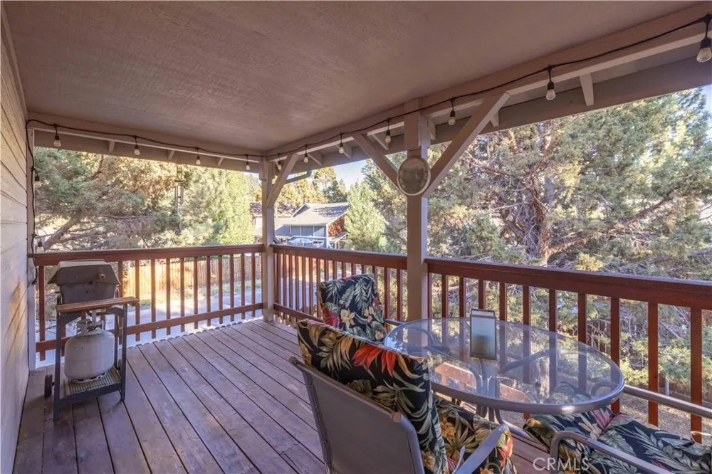 444 Elysian Big Bear City, CA 92314