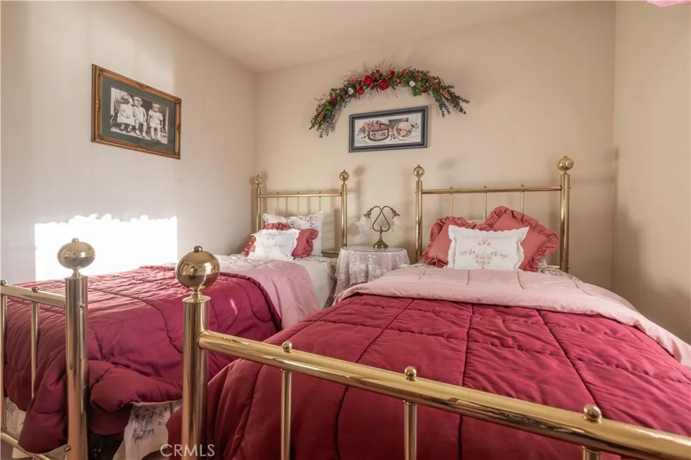 444 Elysian Big Bear City, CA 92314