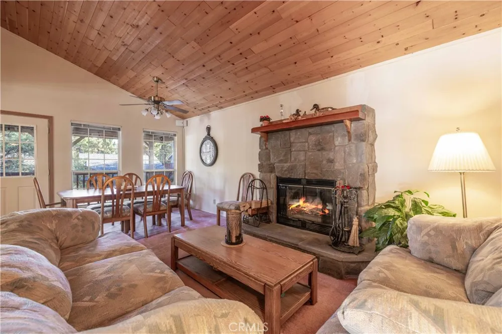 444 Elysian Big Bear City, CA 92314