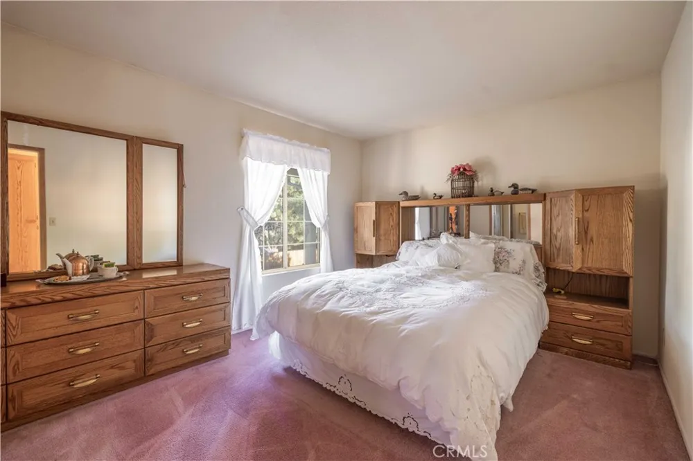 444 Elysian Big Bear City, CA 92314