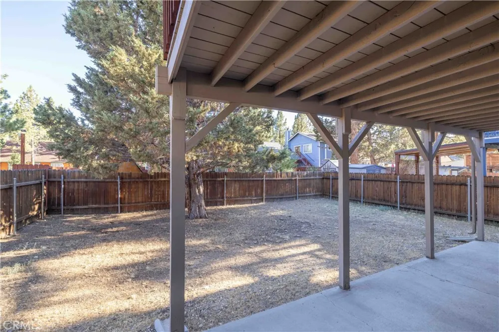 444 Elysian Big Bear City, CA 92314