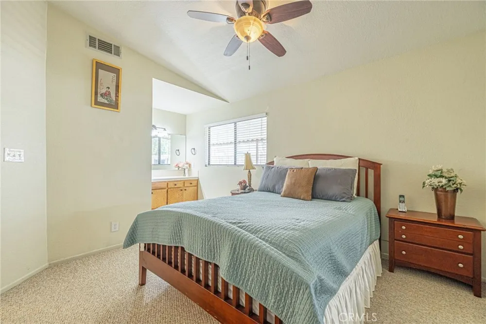 43729 La Paz Lancaster, CA 93535