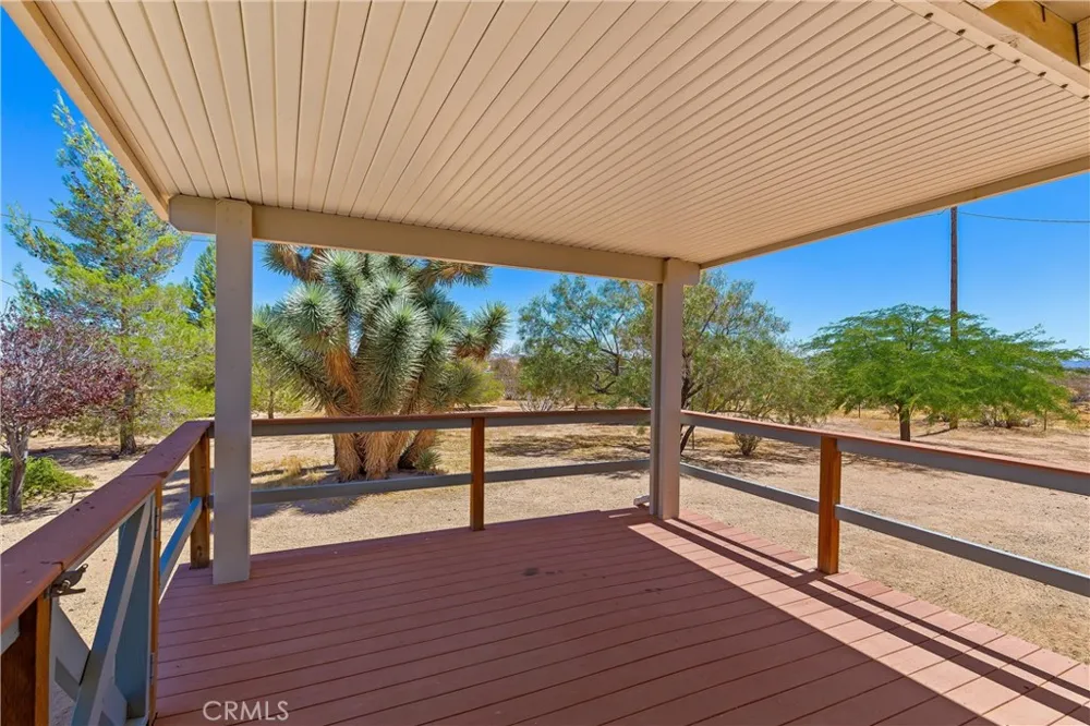 56713 Lowe Yucca Valley, CA 92284