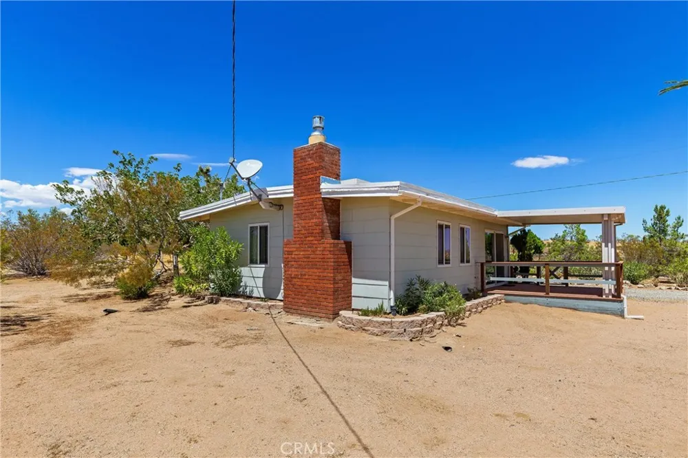 56713 Lowe Yucca Valley, CA 92284