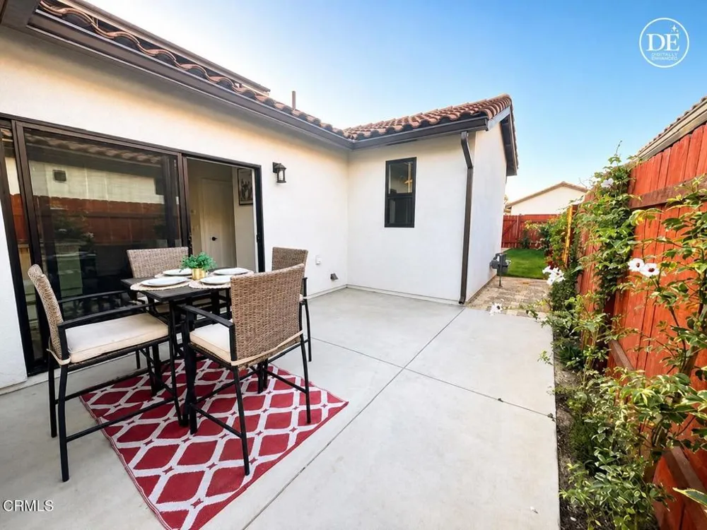 1131 W 2nd Street Oxnard, CA 93030
