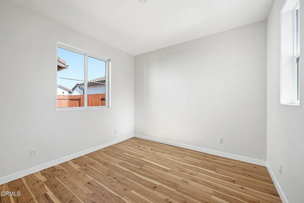 1131 W 2nd Street Oxnard, CA 93030