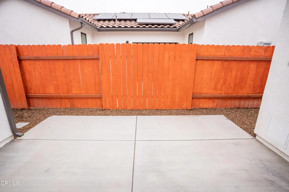 1141 W 2nd Street Oxnard, CA 93030