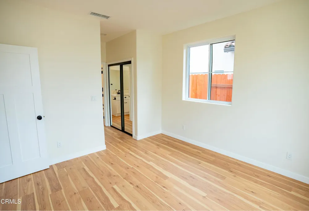 1141 W 2nd Street Oxnard, CA 93030
