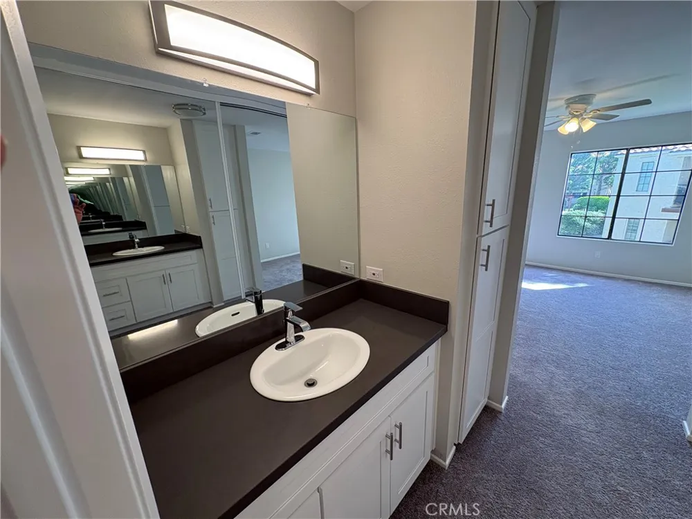 2554 Olive #98 Palmdale, CA 93550