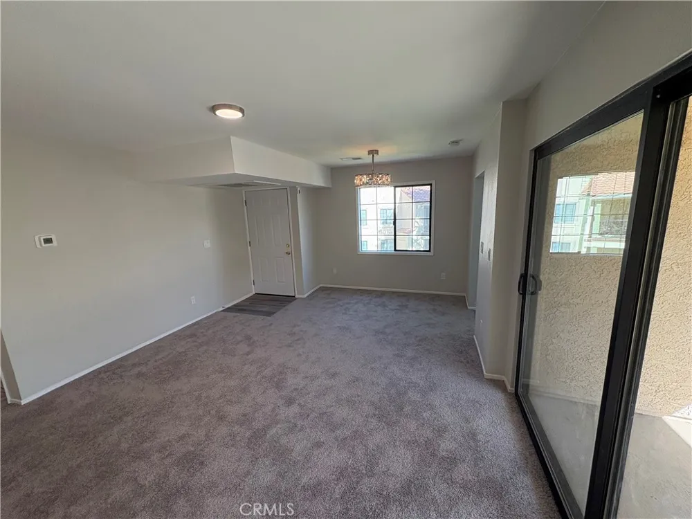 2554 Olive #98 Palmdale, CA 93550
