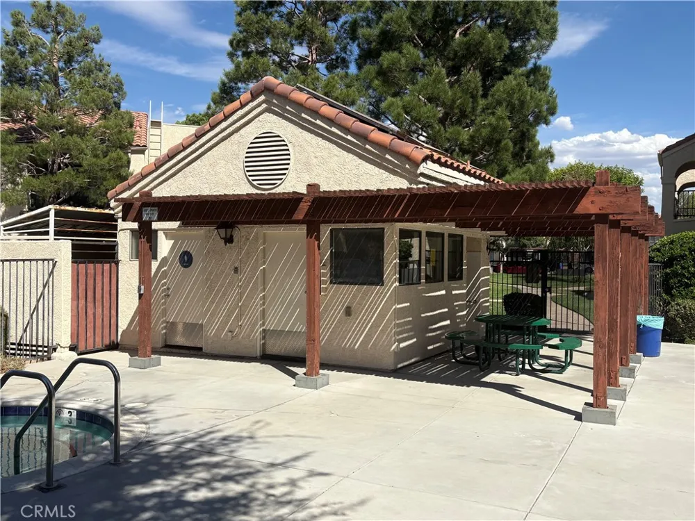 2554 Olive #98 Palmdale, CA 93550