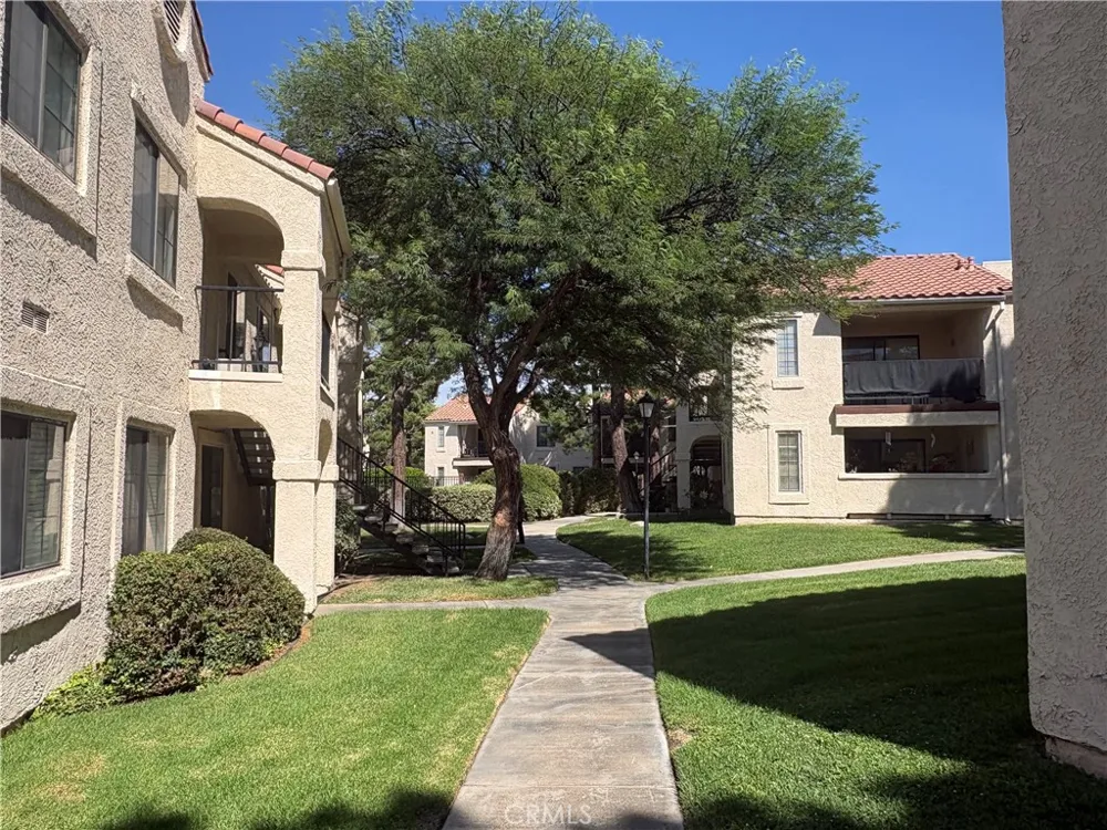 2554 Olive #98 Palmdale, CA 93550