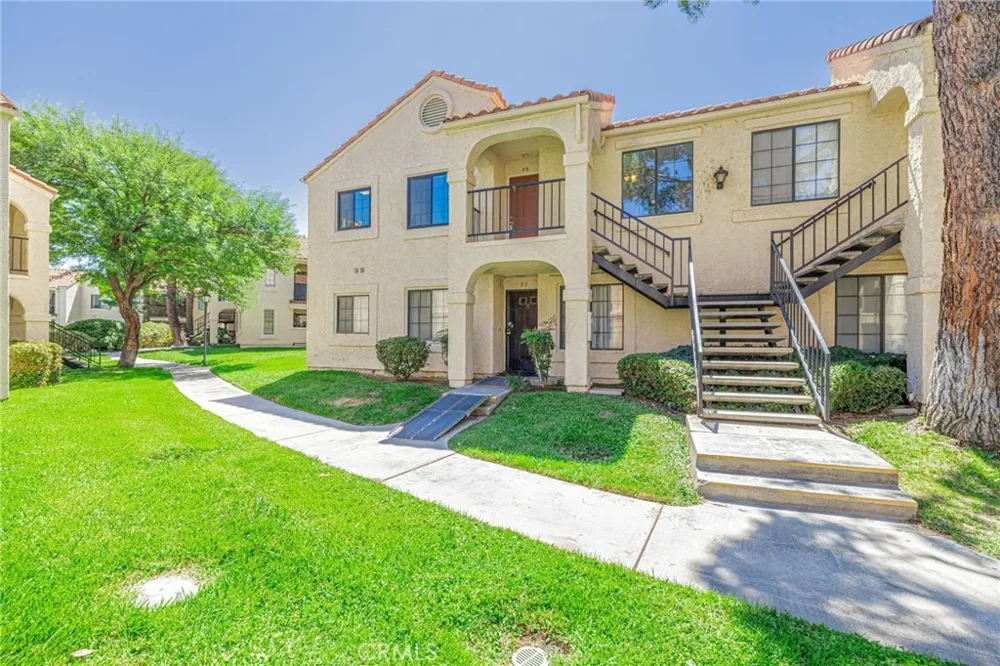 2554 Olive #98 Palmdale, CA 93550