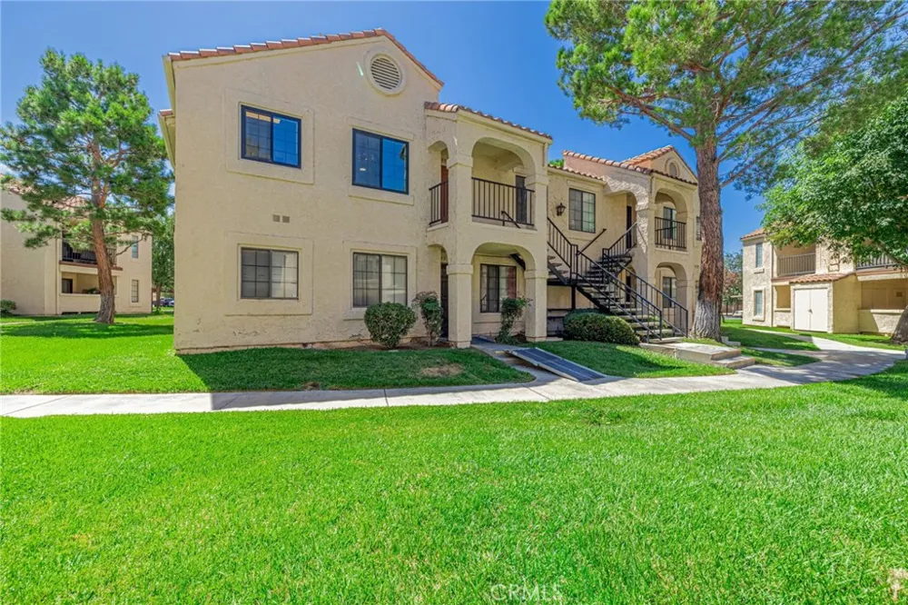 2554 Olive #98 Palmdale, CA 93550