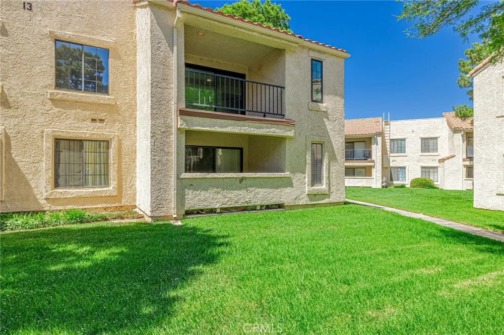 2554 Olive #98 Palmdale, CA 93550