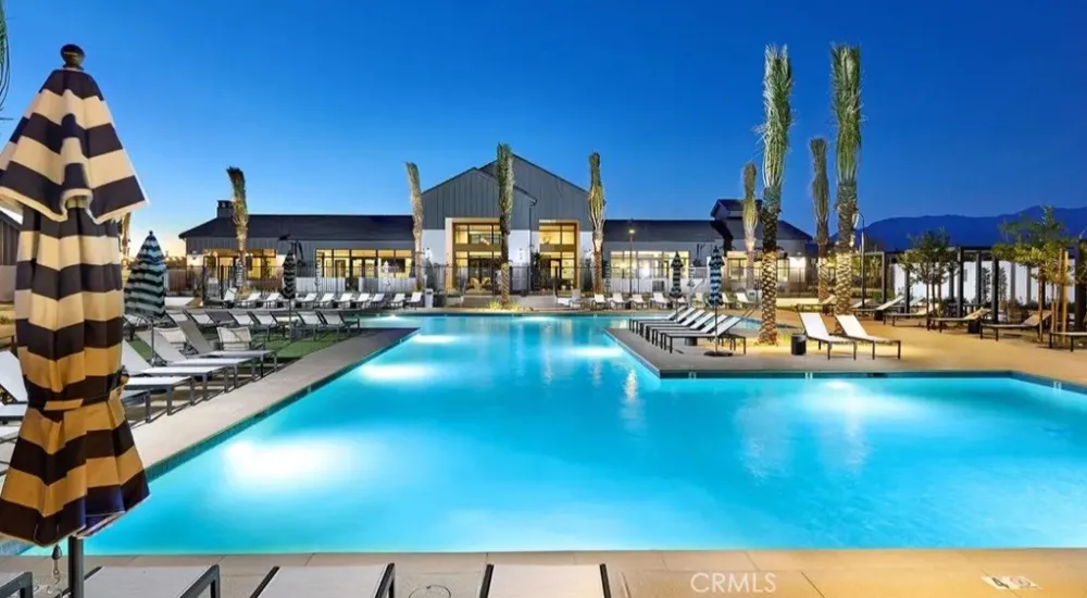 12772 Sazan Drive Eastvale, CA 92880