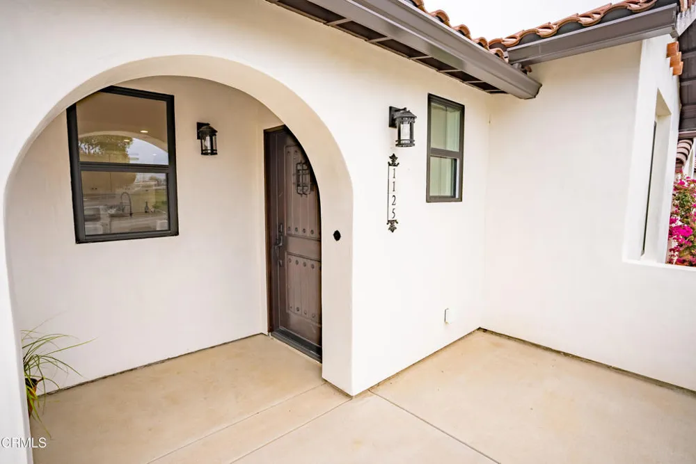 1125 W 2nd Street Oxnard, CA 93030