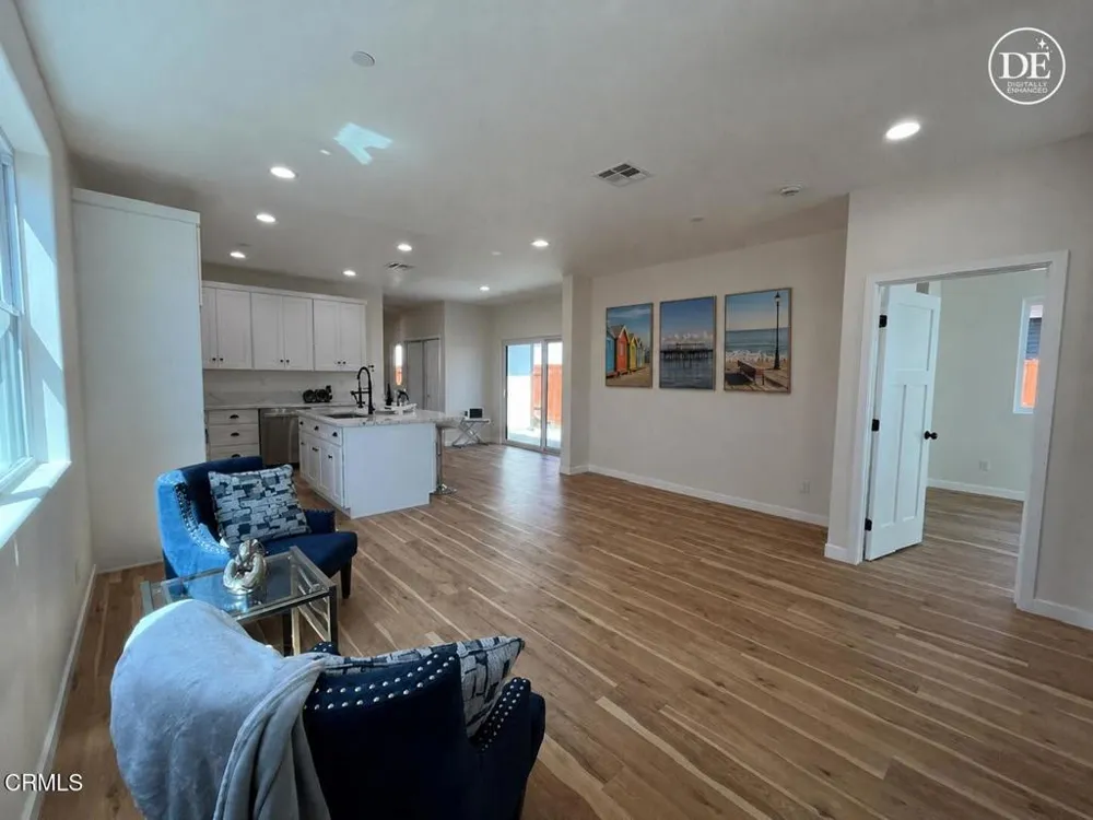 1125 W 2nd Street Oxnard, CA 93030