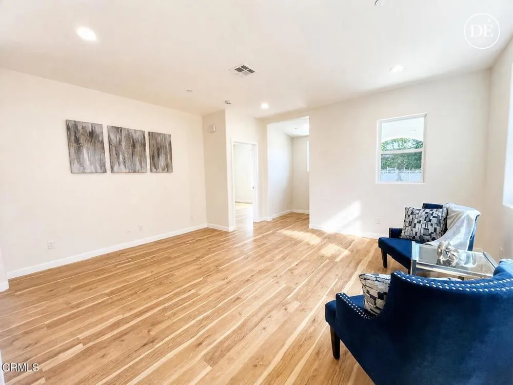 1125 W 2nd Street Oxnard, CA 93030