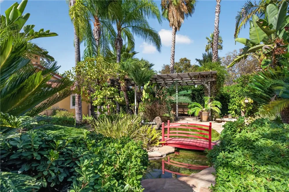 11530 Terracina Boulevard Redlands, CA 92373