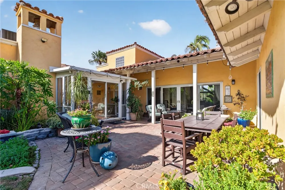 11530 Terracina Boulevard Redlands, CA 92373