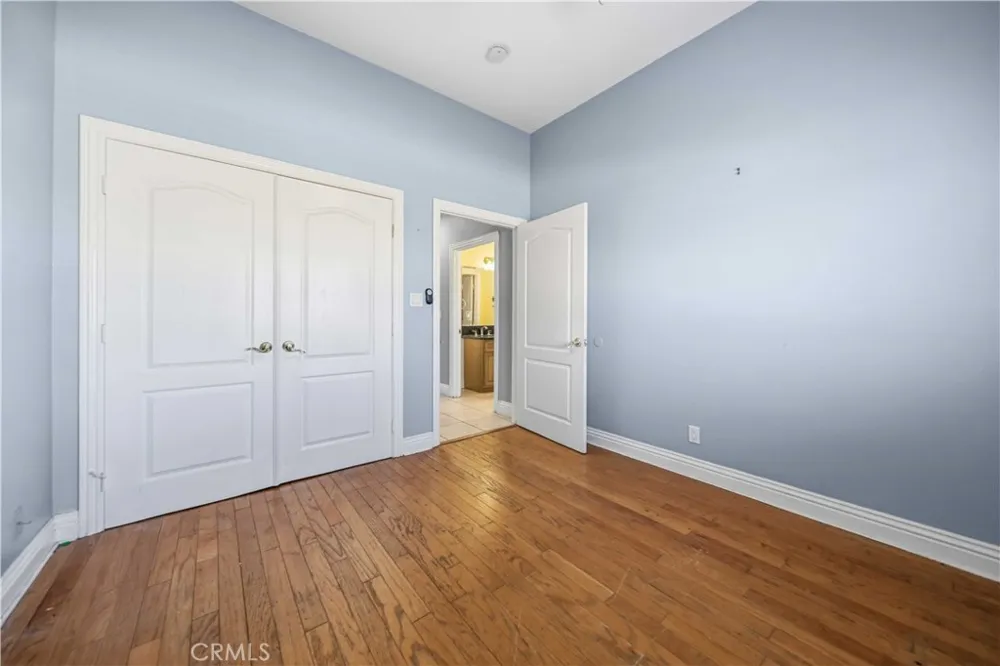 42500 20th W Lancaster, CA 93534