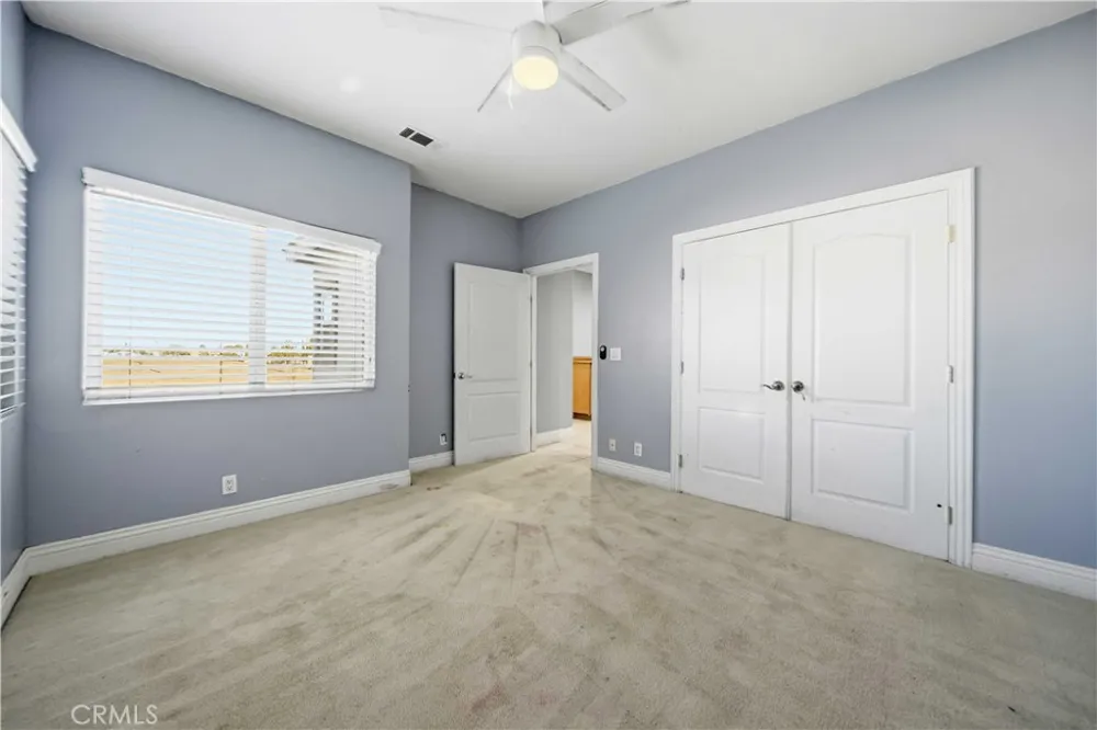42500 20th W Lancaster, CA 93534