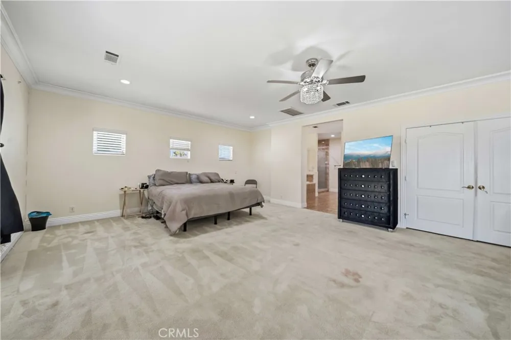 42500 20th W Lancaster, CA 93534