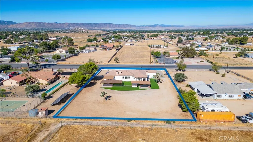 42500 20th W Lancaster, CA 93534