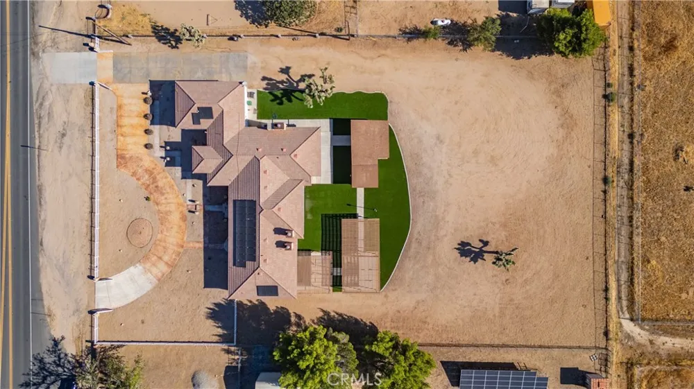 42500 20th W Lancaster, CA 93534