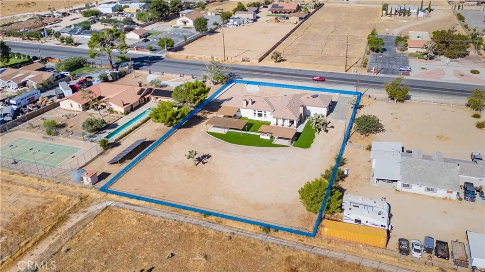 42500 20th W Lancaster, CA 93534