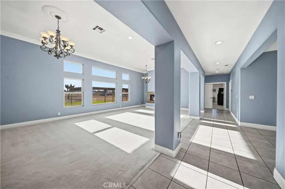 42500 20th W Lancaster, CA 93534