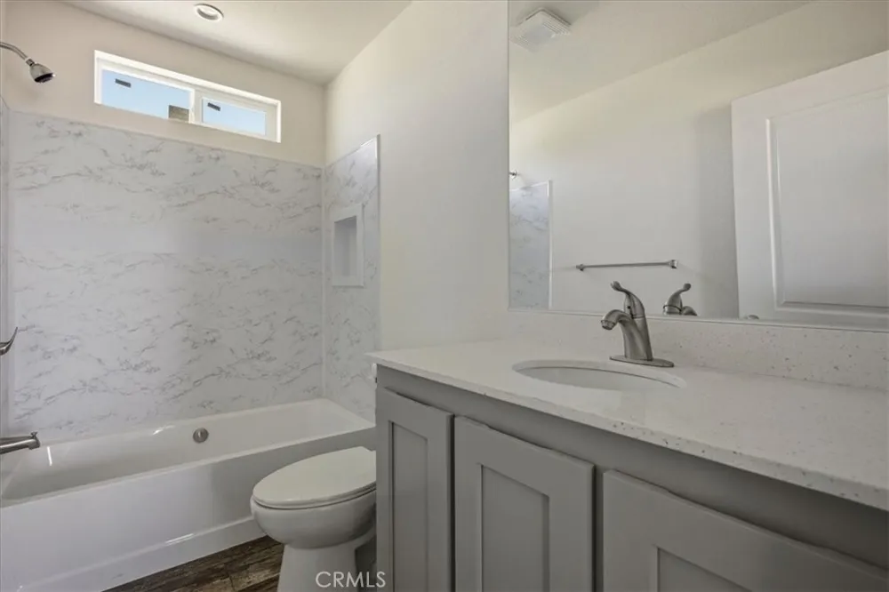 1825 Saragota Road Pinon Hills, CA 92372
