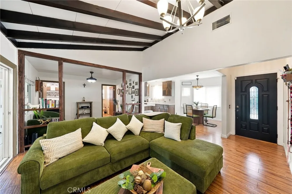 7405 Via Paraiso Rancho Cucamonga, CA 91730