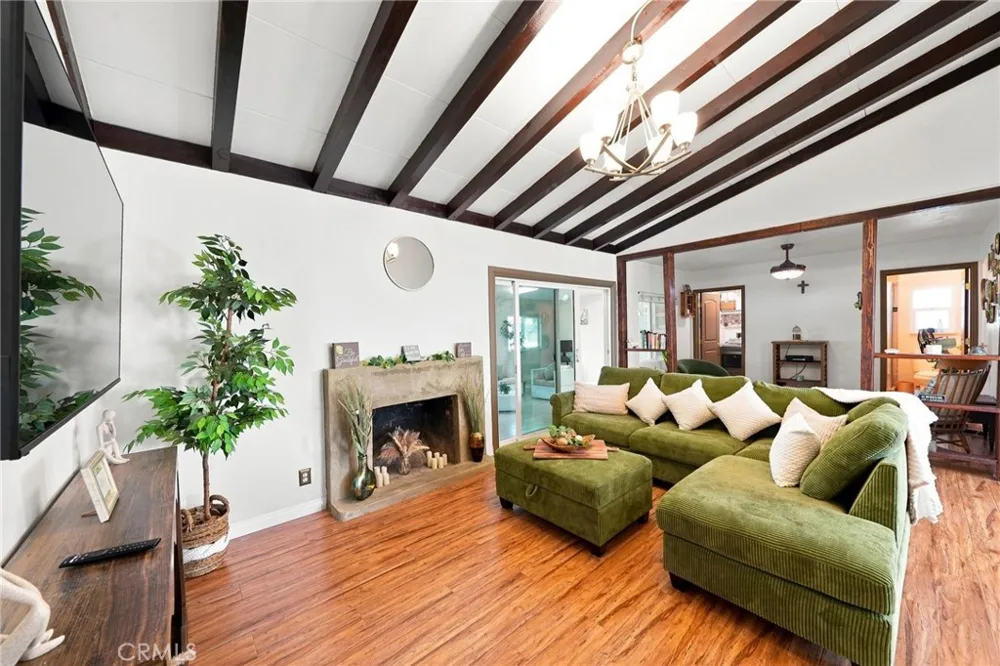 7405 Via Paraiso Rancho Cucamonga, CA 91730
