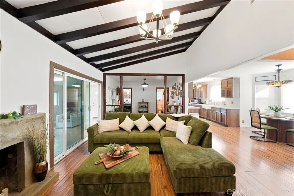 7405 Via Paraiso Rancho Cucamonga, CA 91730