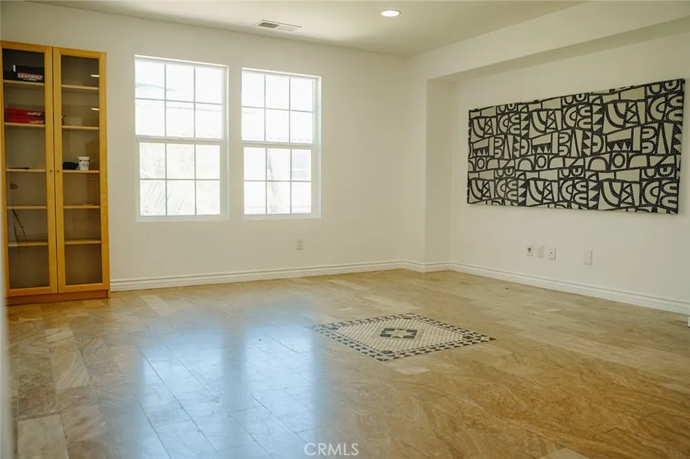 14508 Viva Drive Eastvale, CA 92880