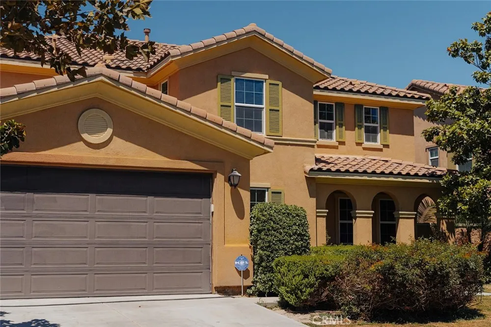 14508 Viva Drive Eastvale, CA 92880