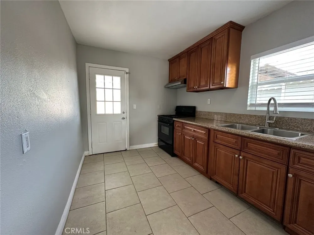 939 E D STREET Ontario, CA 91764