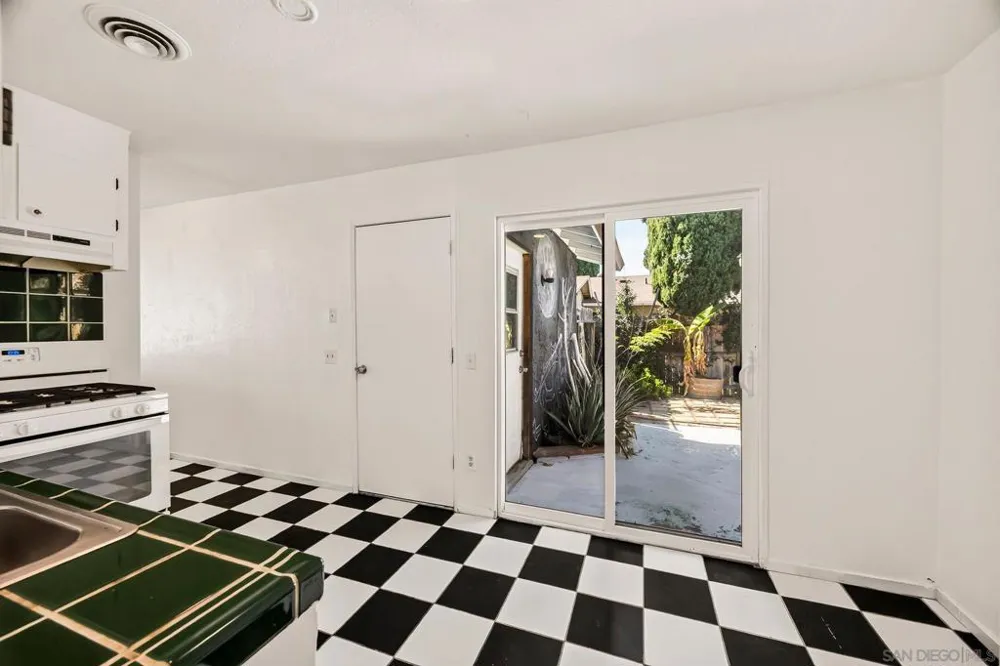 918 Cortina Dr Orland, CA 95963