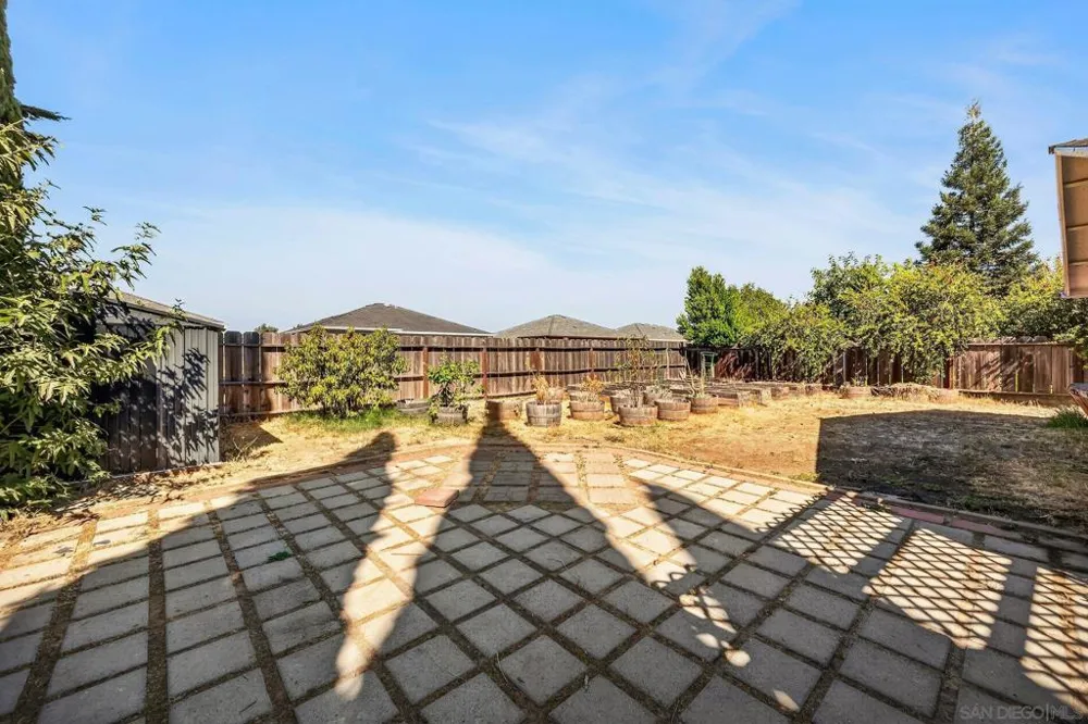 918 Cortina Dr Orland, CA 95963