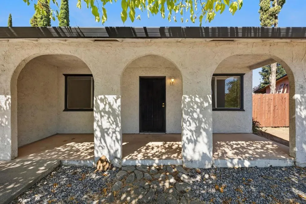 918 Cortina Dr Orland, CA 95963