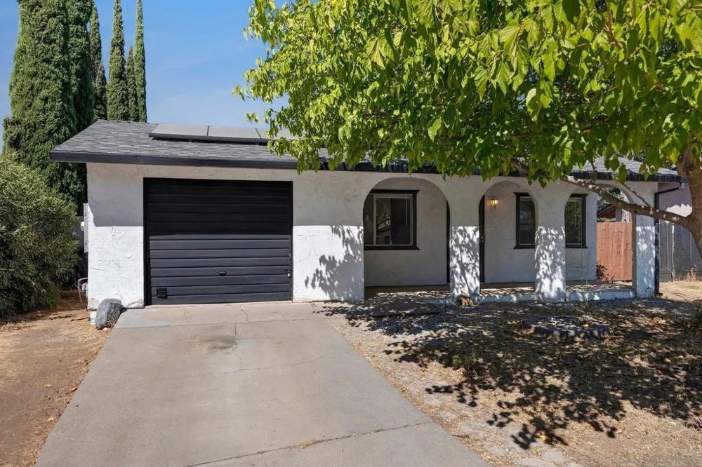 918 Cortina Dr Orland, CA 95963