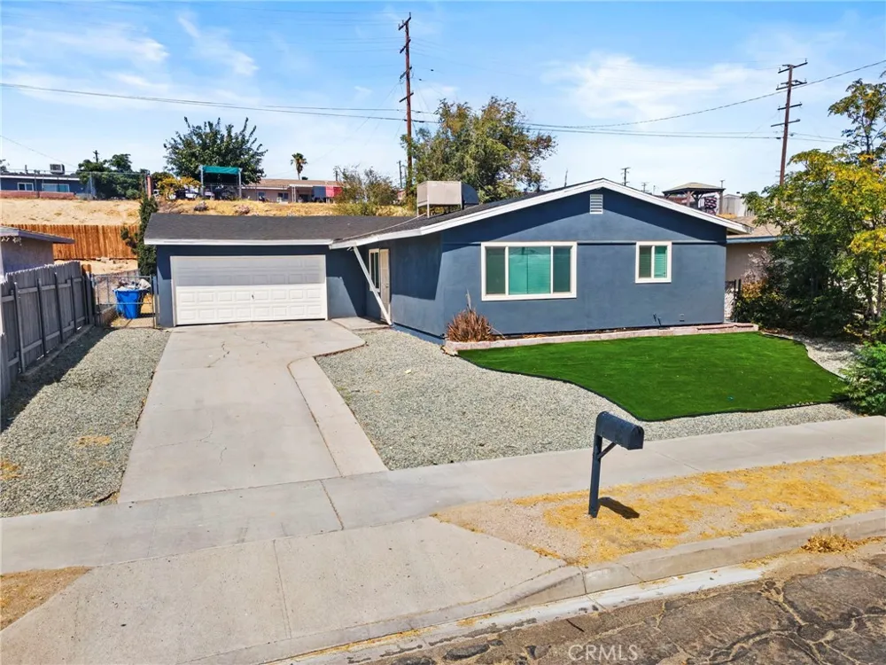 700 Patricia Avenue Barstow, CA 92311