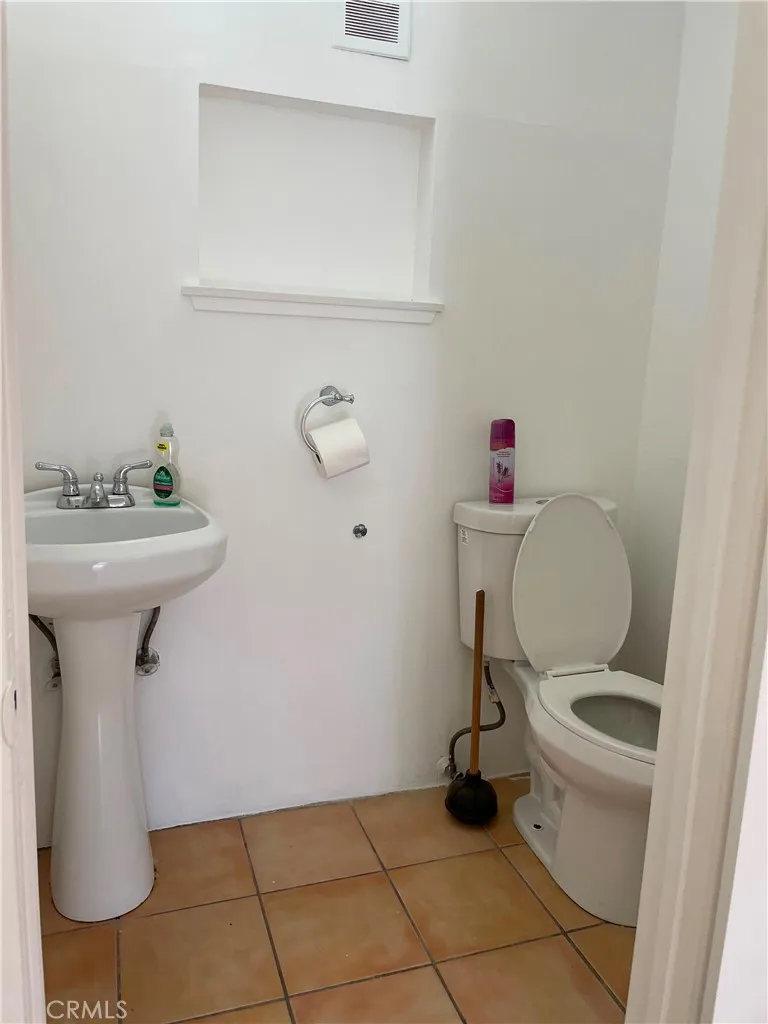 1331 Cloverglen La Puente, CA 91744