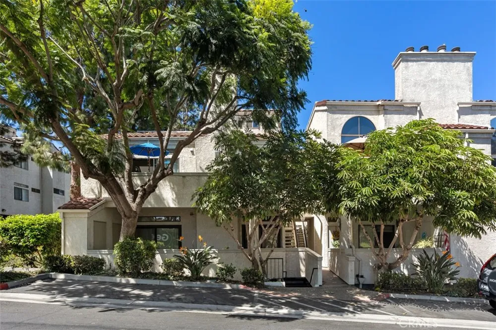 5145 Tortuga Huntington Beach, CA 92649