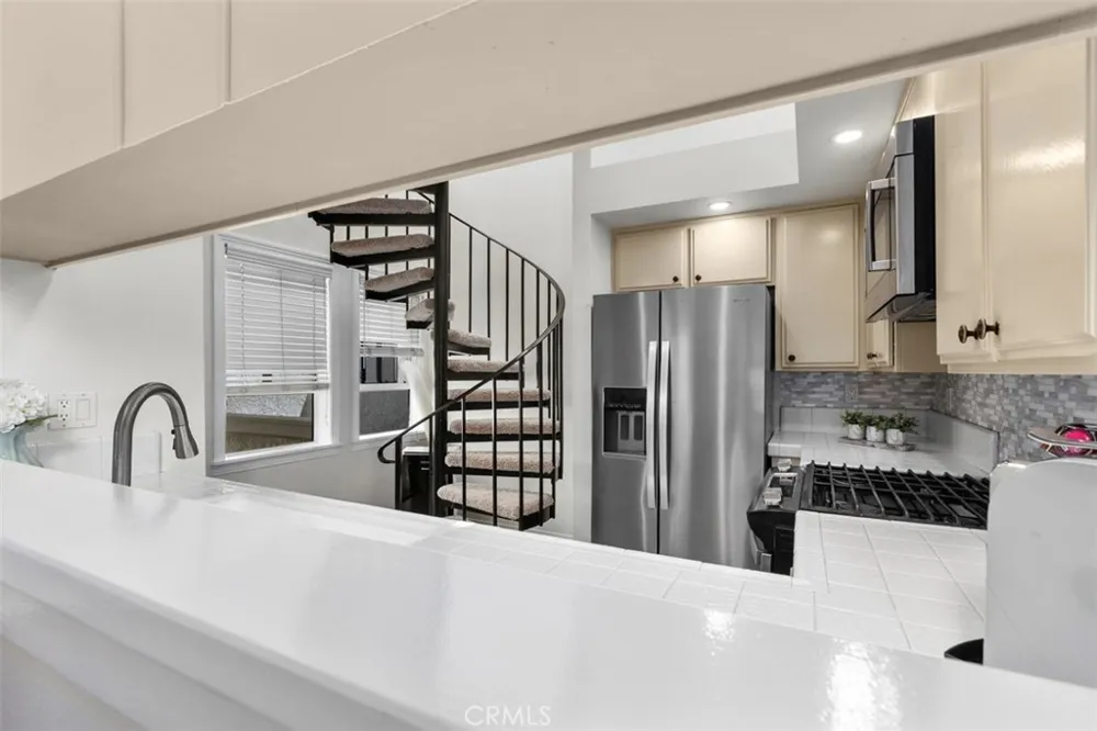 5145 Tortuga Huntington Beach, CA 92649