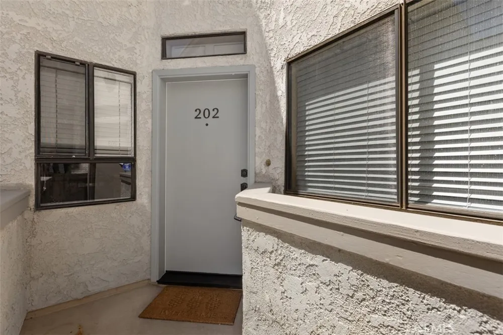 5145 Tortuga Huntington Beach, CA 92649