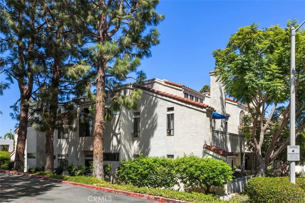 5145 Tortuga Huntington Beach, CA 92649